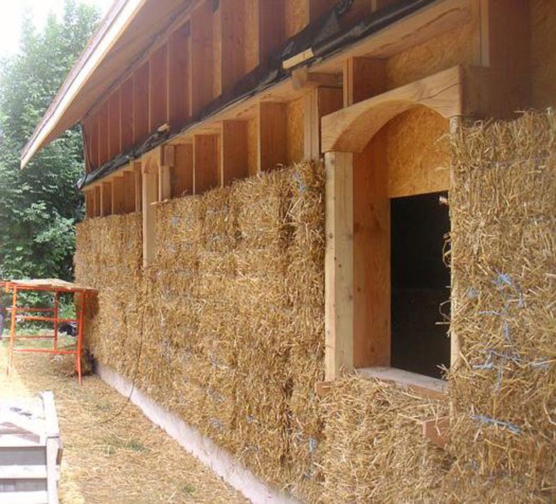 Pourquoi choisir la paille comme matériau de construction ?